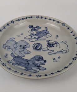 犬たちが遊ぶ 25cm皿 - 画像 (4)